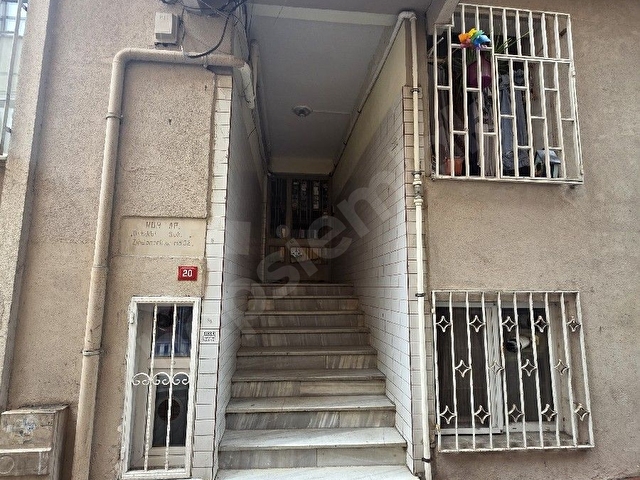 KASIMPAŞA KULAKSIZ MAHALLESİ DUTDİBİ SOKAK KİRALIK DAİRE 2+1 80M² - Görsel 13