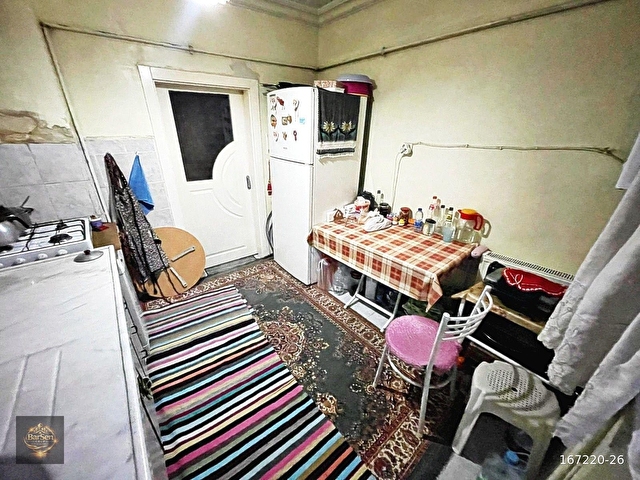 BARSENDEN FATİH METRO DİBİ ARA KAT BAĞIMSIZ ÖN CEPHE GENİŞ KUPON DAİRE!! - Görsel 4