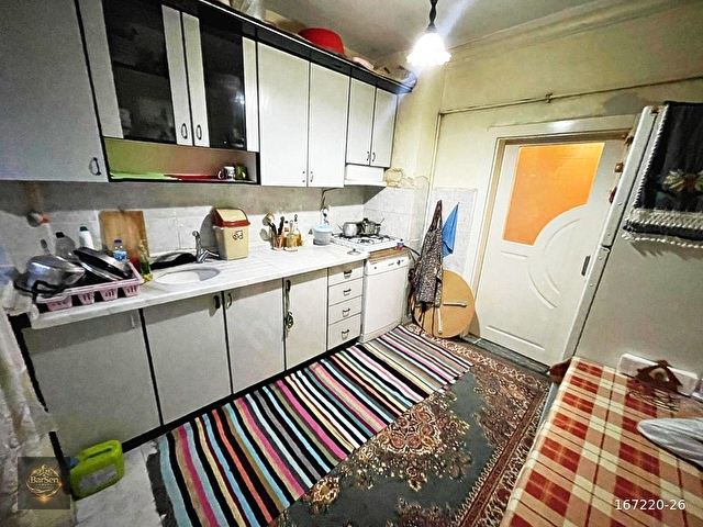 BARSENDEN FATİH METRO DİBİ ARA KAT BAĞIMSIZ ÖN CEPHE GENİŞ KUPON DAİRE!!