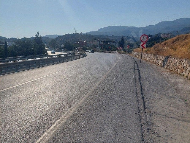 KUŞADASI ÇEVRE YOLUNU SIFIR SATILIK ARSA - Görsel 12