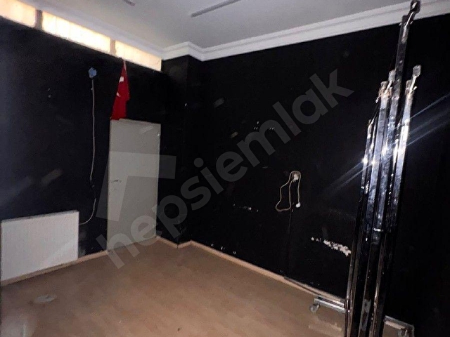 Bahçelievler Yaylada Kiralık Depolu Dükkanlar İki Dükkan Toplam 500 m2 Kurumsala Uygun - Görsel 12