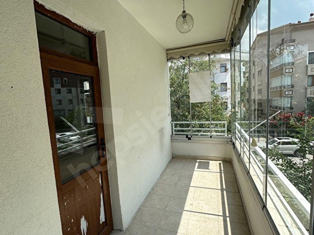 SELÇUK EMLAKTAN AŞIKPAŞA AÇIN CADDESİ ÜZERİNDE ORTA KAT KOMBİLİ ÖN CEPHE FUL YAPILI ISI YALITIMLI - Görsel 8