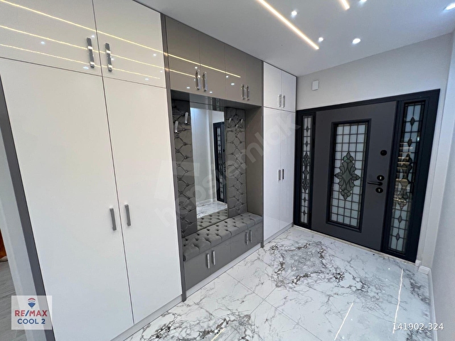 DENİZE 300 METRE , MODERN LÜX MÜSTAKIL VİLLA , ÖZEL HAVUZLU - Görsel 7