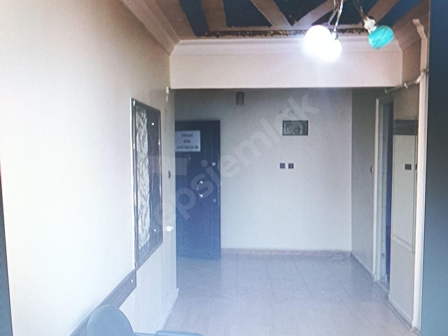 DÜVENÖNÜ ÇARŞI MERKEZDE SATILIK OFİS - Görsel 3