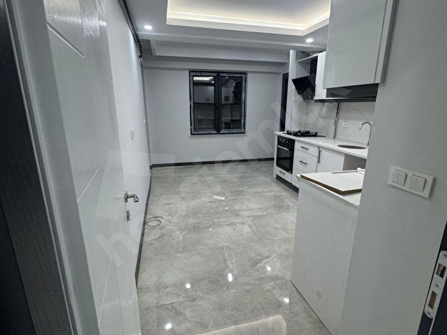 FATİH MAHALLESİNDE ANA CADDE ÜZERİNDE KİRALIK LÜKS 4+1 DAİRE DETAYLI BİLGİ İÇİN ARAYINIZ - Görsel 9