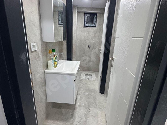 FATİH MAHALLESİNDE ANA CADDE ÜZERİNDE KİRALIK LÜKS 4+1 DAİRE DETAYLI BİLGİ İÇİN ARAYINIZ - Görsel 16