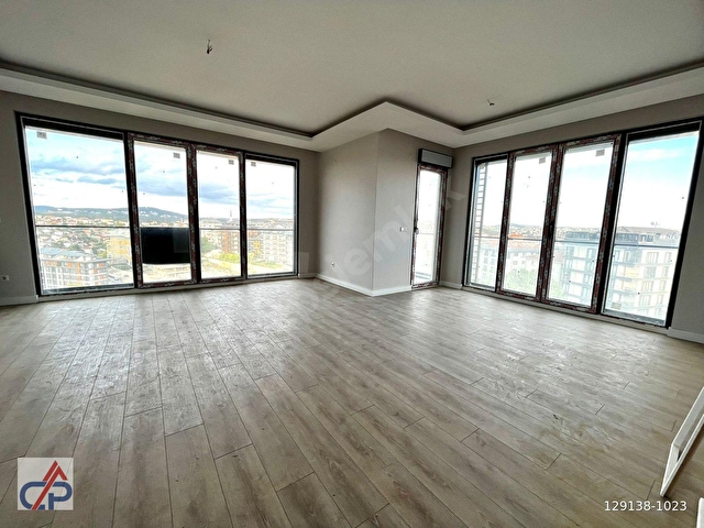 ÇENGELKÖY BAHÇELİEVLER MANZARA OTOPARK 340M2 8+2 DUBLEKS - Görsel 22