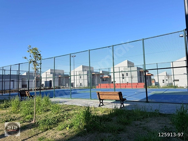 KERVANBAŞI GROUP Güvencesi ile Kabasakalda 5+1 havuzlu güvenlikli site içerisinde Satılık Villa - Görsel 12
