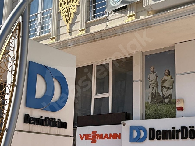 Taş Liman’da 13 m² Net, Doğalgaz Tesisatlı, 5 Yıllık Sıfır Ayarında Ofis.( ARAÇ TAKASLI ) - Görsel 9