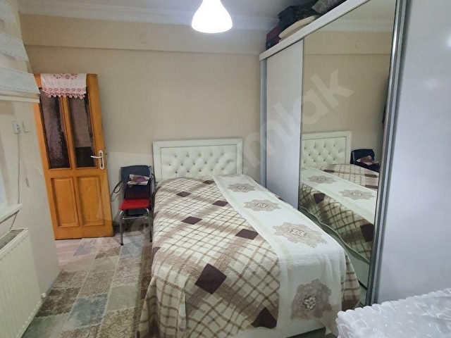 BARUTHANEDE CADDEYE ÇOK YAKIN 1+1 MASRAFSIZ DAİRE - Görsel 4