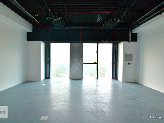Skyland İstanbul Ticari Bloklarında (34 kat) Kiralık Ticari Ofis / Büro - Görsel 3