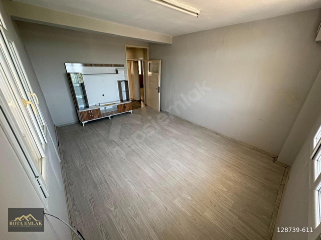 ROTA EMLAKTAN GÜMÜLDÜRDE MERKEZİ KONUMDA 2+1 KİRALIK DAİRE - Görsel 2