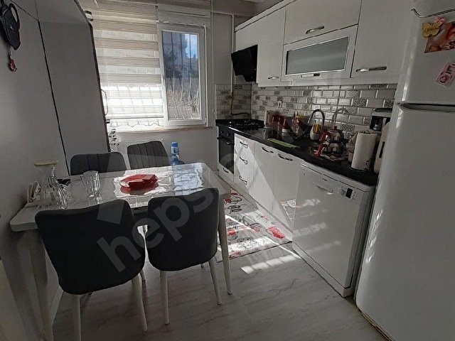 BAHÇE KULLANIMLI 2+1 FULL YAPILI DAİRE..