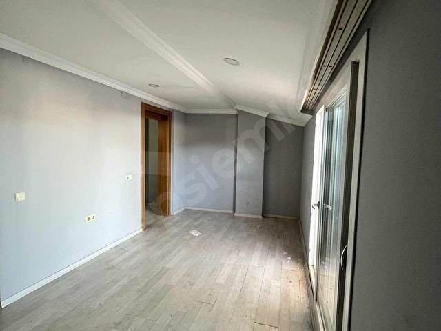 Ege Ayyıldızdan Cuma mahallesinde kiralık dubleks - Görsel 11