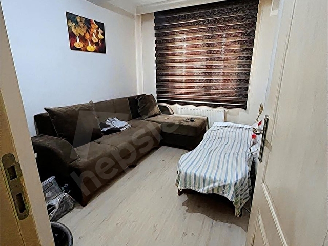 VANEden GÜNGÖREN GÜNEŞTEPEDE SATILIK ARAKAT DAİRE - Görsel 5