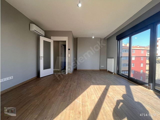 SİTE İÇİNDE 7/24 Güvenlikli,Sıfır,Balkonlu,Ebeveynli 75m²NET 2+1 - Görsel 5