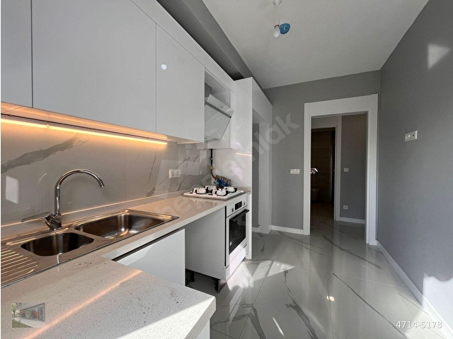 SİTE İÇİNDE 7/24 Güvenlikli,Sıfır,Balkonlu,Ebeveynli 75m²NET 2+1 - Görsel 11