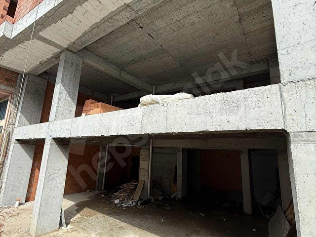 YEŞİLCE ANA CADDEDE SATILIK 90M2 DÜKKAN DÜZ GİRİŞLİ - Görsel 6
