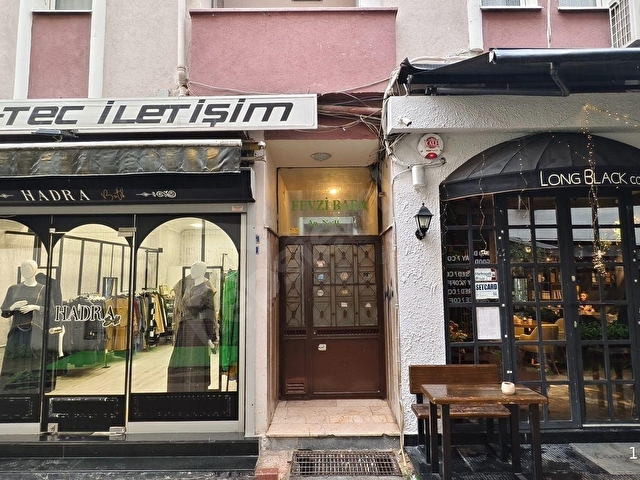 UĞUR ŞAHİNDEN İZMİT MERKEZDE SATILIK ARAKAT 3+1 14OM² DAİRE - Görsel 2