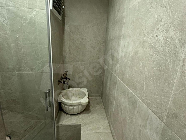 ÇOBANÇEŞMEDE 3+1 160 m2 HAMAM KONSEPTLİ GİYİNME ODALI ÖZEL MİMARİ DAİRE !! - Görsel 27
