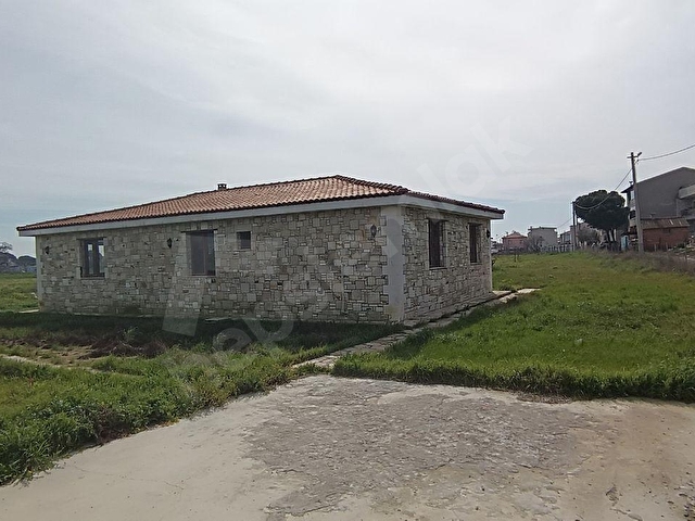 YENİ BAĞARASI 10872 M² ARSA İÇİNDE TEK KATLI 3+1 MÜSTAKİL VİLLA - Görsel 3