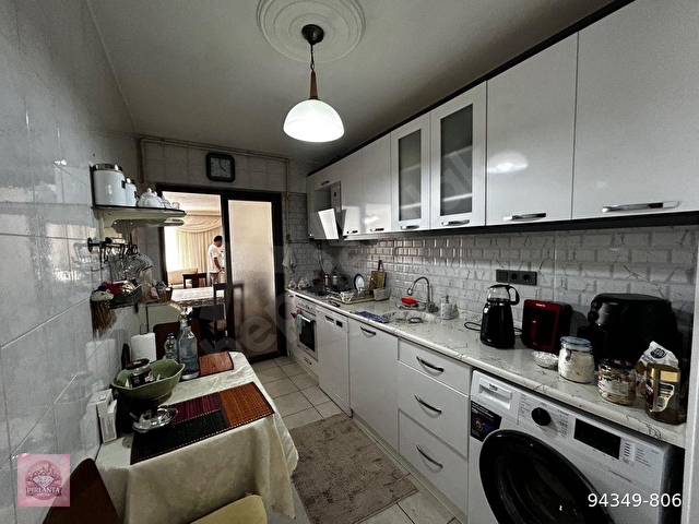 Karşıyaka Yaşar Aksoy sokakta kiralık 3+1 daire - Görsel 13