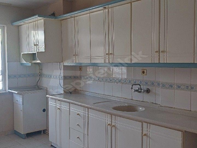 BALIKESİR PLEVNEDE 3+1 140M2 KİRALIK DAİRE