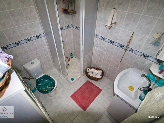 🛑🛑AKTİFTEN AKÇAYDA SATILIK FULL EŞYALI ÖN CEPHE DENİZE YAKIN GENİŞ 3+1 DAİRE - Görsel 7