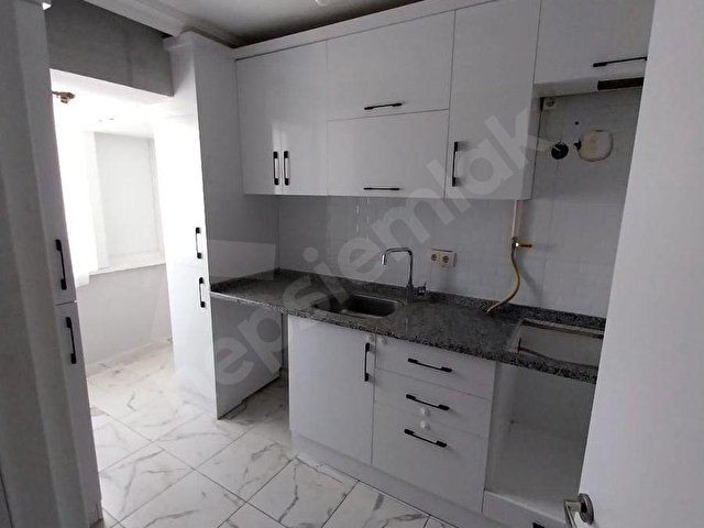 2000 evlerde full yapılı satılık 2+1 daire - Görsel 13