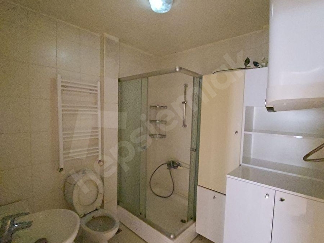 AYRANCI KUVEYT CADDESİNDE 3+1 KİLERLİ MERKEZİ SİSTEM OTOPARKLI - Görsel 17