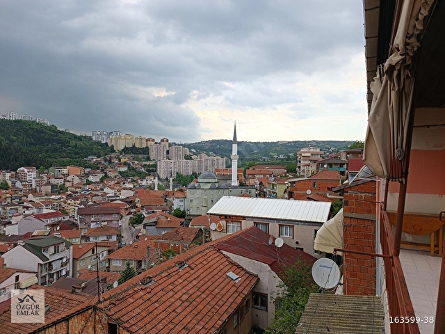 ÖZGÜR EMLAKTAN PANORAMİK KÖRFEZ MANZARALI ÖNÜ KAPANMAZ 2+1DAİRE - Görsel 9