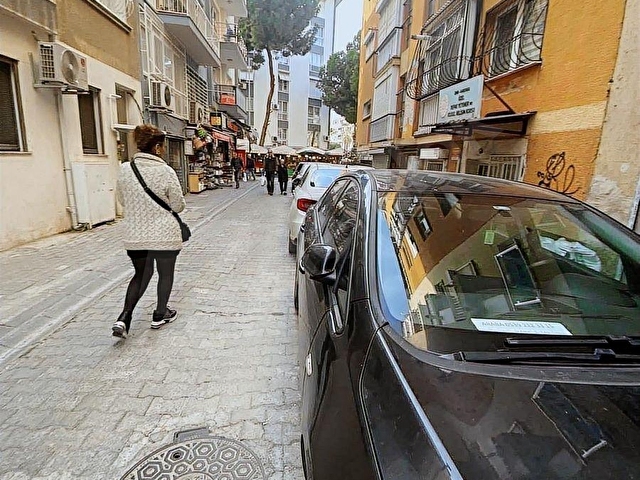 KARŞIYAKA DONANMACI MAHALLESİ ARA KAT KİRALIK DAİRE - Görsel 4
