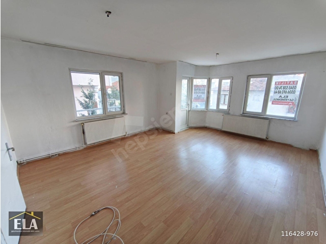 ZONGULDAK MERKEZ BAHÇELİEVLERDE TERMİNAL ÜZERİNDE ÇOK GENİŞ SATILIK 3+1 DAİRE - Görsel 2