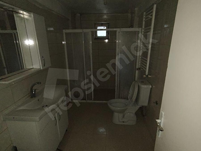 ZONGULDAK MERKEZ BAHÇELİEVLERDE TERMİNAL ÜZERİNDE ÇOK GENİŞ SATILIK 3+1 DAİRE - Görsel 20