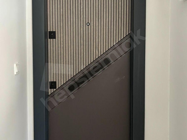 DİRECTTEN PRESTİJLİ YAPIDA, SIFIR, ARA KATTA, GENİŞ VE FERAH M2 ODALARA SAHİP, MODERN TASARIM 2+1!! - Görsel 29