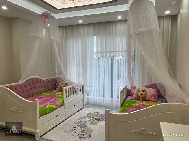 NET YATIRIMDAN ÇERKEZKÖYDE SİTE İÇERİSİNDE ULTRA LÜKS EŞYALI KİRALIK VİLLA - Görsel 15