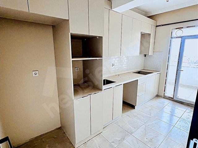 HALİL ALTUNDAN ARNAVUTKÖY TAŞOLUK MAH 2+1 2.KAT LÜX DAİRE - Görsel 8