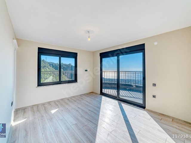 ALANYA BEKTAŞTA PANORAMİK DENİZ MANZARALI 5+2 ÖZEL TASARIM VİLLA - Görsel 22