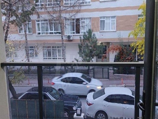 Esat’ta full yapılı 2+1 yeni binada kaliteli eşyalı daire. - Görsel 9