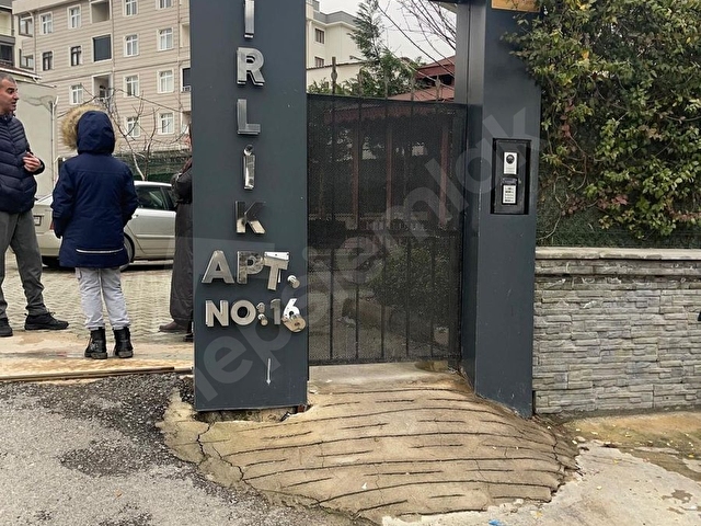 KURTKÖY MERKEZDE SATILIK İSKANLI 2+1 DAİRE... - Görsel 3