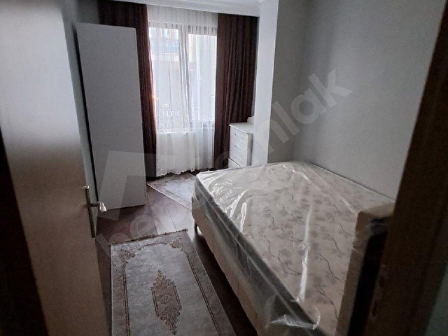 ŞİŞLİ CAMİSİNE 8 DAKİKA FULL EŞYALI SATILIK 1.KAT DAİRE - Görsel 11