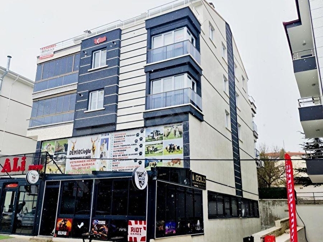 ELMADAĞ MERKEZDE 160 M2, İSKANLI, DUBLEX, 4+1 FULL YAPILI DAİRE