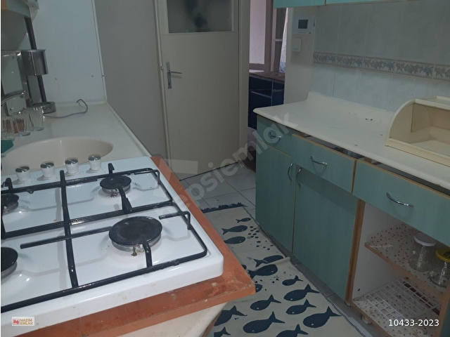 DEMEOKRASİ ÜNÜVERSİRE ARKASI 69 SOKAK NO 33 ÇELİK APT ARA KATTA EŞYALI - Görsel 9