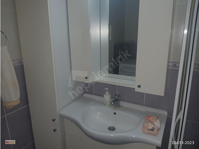 DEMEOKRASİ ÜNÜVERSİRE ARKASI 69 SOKAK NO 33 ÇELİK APT ARA KATTA EŞYALI - Görsel 29