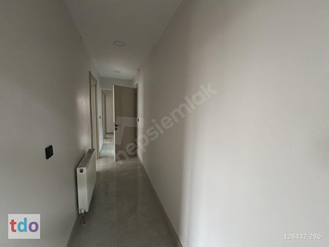 KENNEDY CADDESİNDE, İÇİ YENİLENMİŞ DAİRE - Görsel 20