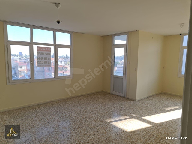 SEYHAN BAŞKENT HASTANE KARŞISINDA 3+1 GDK 170 m2 3.KAT TEMİZ DAİRE.**