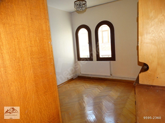 BAHÇELİEVLERDE CENGİZHAN CAD.ÜZERİNDE   4+1 3.KAT. 200M2 KATTA TEK DAİRE ASANSÖRLÜ KARAKUŞTAN - Görsel 26