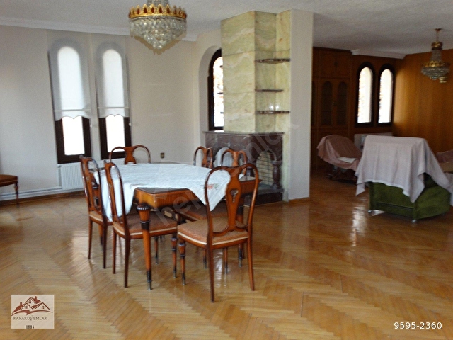 BAHÇELİEVLERDE CENGİZHAN CAD.ÜZERİNDE   4+1 3.KAT. 200M2 KATTA TEK DAİRE ASANSÖRLÜ KARAKUŞTAN - Görsel 15