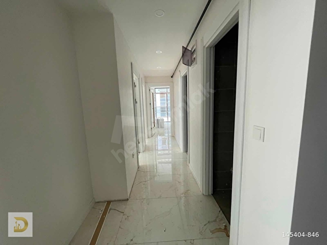 SULTANBEYLİ METROYA KÖŞE SATILIK 3+1 ARA KAT DAİRE - Görsel 5