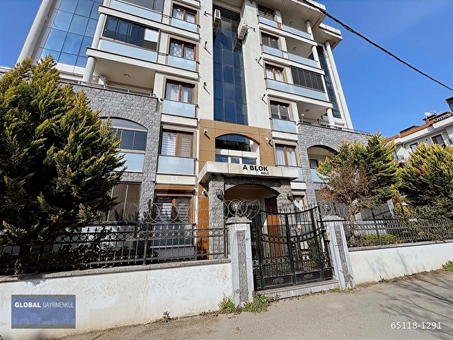 GLOBALDEN, MARMARAYA YAKIN KONUMDA GENİŞ 3+1 SATILIK DAİRE